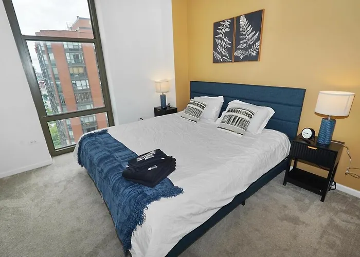 Luxury 21st Floor Skyline Views Near Grant Park Apartamento