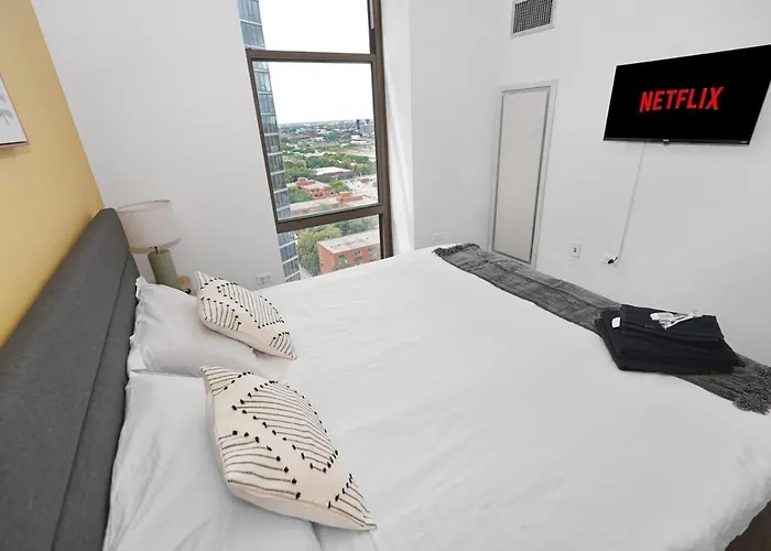 Apartamento Luxury 21st Floor Skyline Views Near Grant Park *